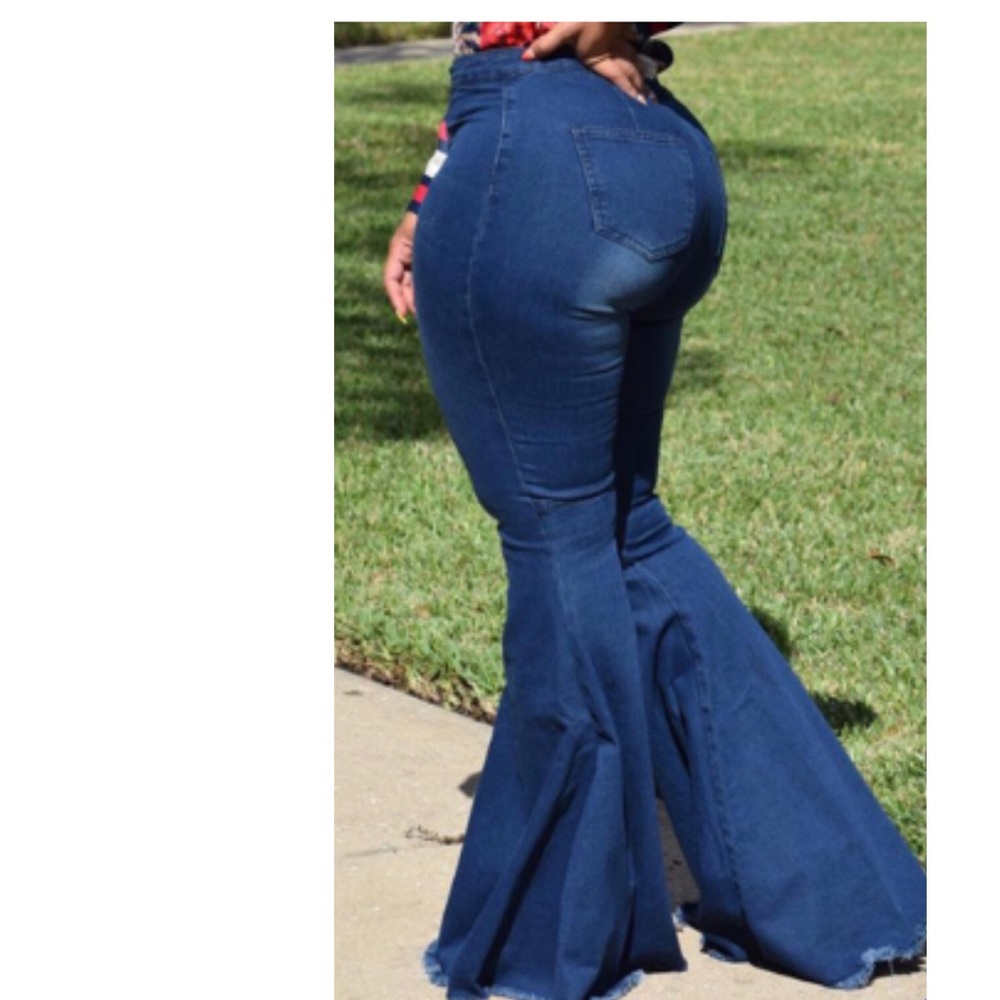 Flared Denim Jeans 😍
